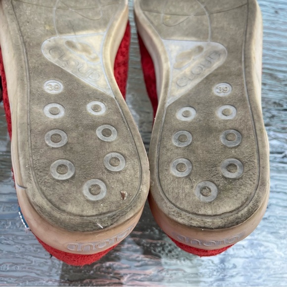 Cloud Adeline Aika Red Suede Lace/Zip Up Sneakers - Picture 16 of 16